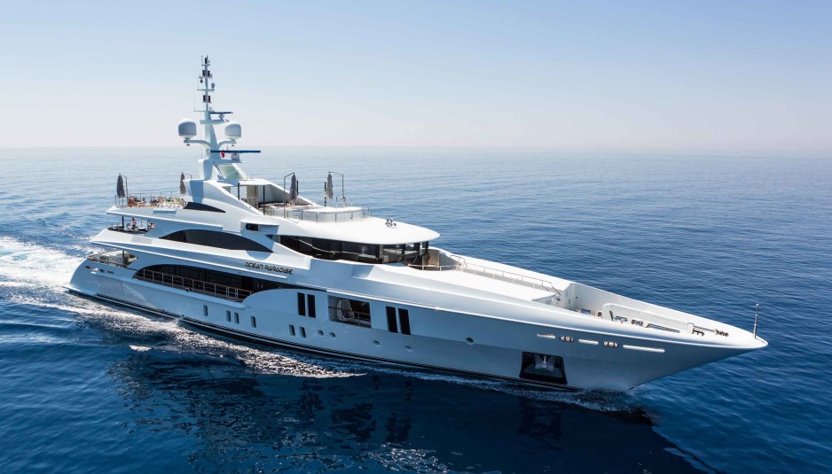 Benetti at Singapore Yacht Show 2015