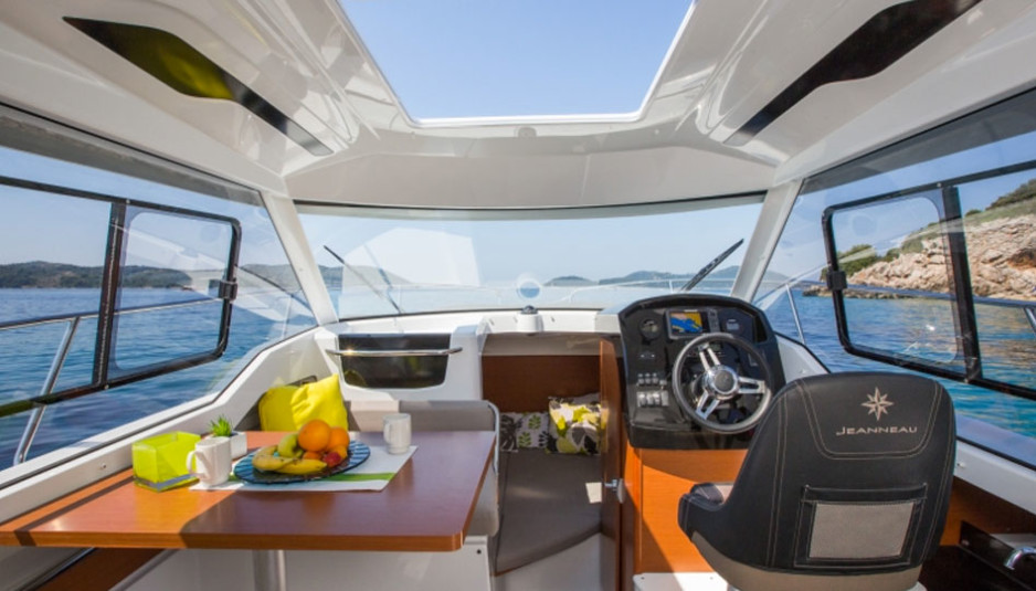 2016 preview: Jeanneau Merry Fisher 795